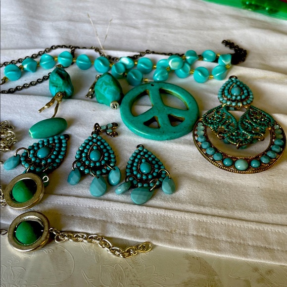 Jewelry - Turquoise Peace Sign ,Teardrops ,Pieces of silver chains